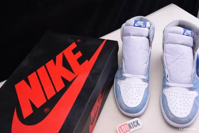 High 555088-402 Retro 1 OG Jordan Hyper Royal 0705